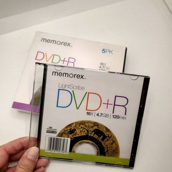MEMOREX Blank Compact Disk Recordable DVD+R 120min. 5pk. Plus Bonus Disc - Picture 1 of 4